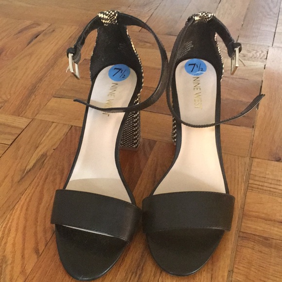 Nine west open toe heel - Picture 4 of 4